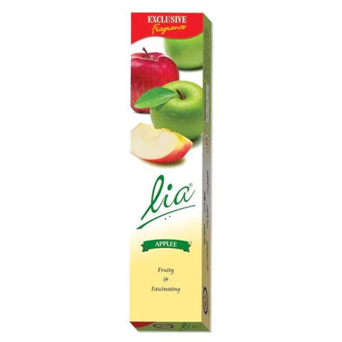 lia applee 800x800
